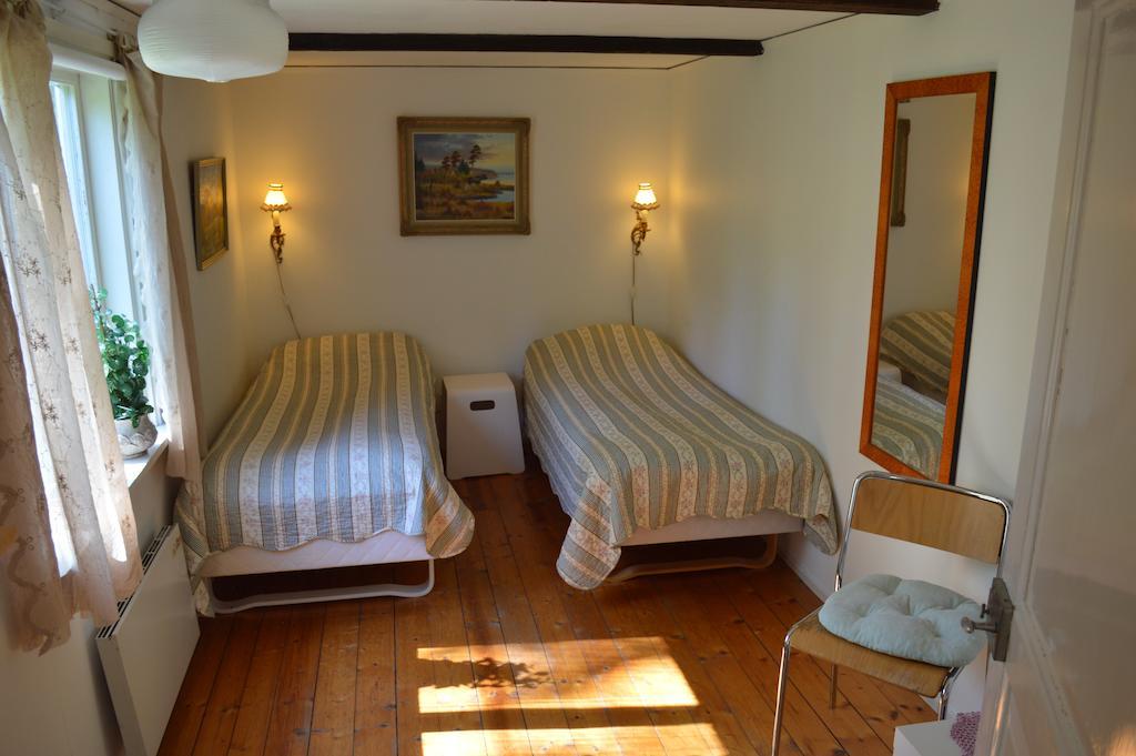 Roda Huset Hovmantorp Номер фото